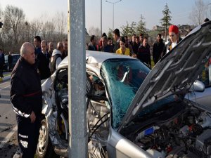 KARI KOCA KORKUNÇ KAZADA HAYATLARINI KAYBETTİ