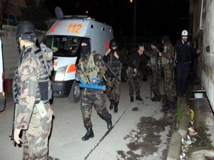 ALKOLLÜ ARKADAŞ CİNNETİNE ÖZEL HAREKAT POLİSİ