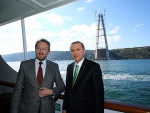 ERDOĞAN SAVARONA İLE BÖYLE HAVA ATTI