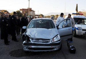 CAMİYE GİDERKEN ÖLDÜLER