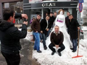 Kardan gelin yaptılar