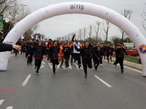 KADINA ŞİDDETE KARŞI ERKEK KOŞUSU