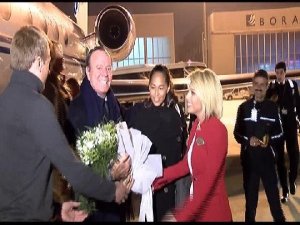 DÜNYACA ÜNLÜ EFSANE ŞARKICI İSTANBUL'DA