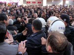 EŞİNİ VURAN ADAMA VATANDAŞTAN LİNÇ GİRİŞİMİ