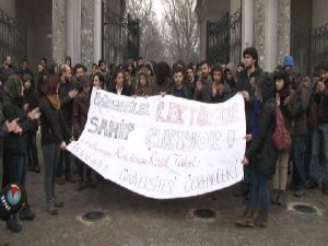 İSTANBUL ÜNİVERSİTESİ AYAKTA