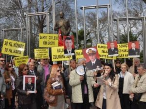 Tutuklu Asker Eşleri Yine Eylemdeydi !