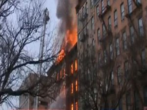 NEW YORK PATLAMASINDAN İLK GÖRÜNÜTLER