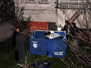 MUTFAKTA KENDİNİ ATEŞE VERİP 3'ÜNCÜ KATTAN ATLADI