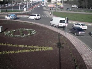 BANKADA SOYGUNCU DEHŞETİ