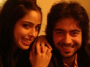 Ünlü sanatçıya 1 ay hapis cezası!