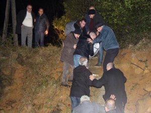 ÖLÜ BULUNAN KUYUMCUYU ARILAR SOKMUŞ