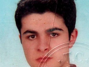 GENÇ BANKACININ SIR İNTİHARI