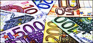 DOLAR DURDU EURO COŞTU 2.90