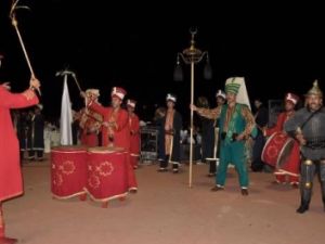 Arınç'ın Osmanlı Özlemi Bitmek Bilmiyor