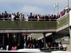 İSTANBUL'DA İNANILMAZ BİR ÜST GEÇİT OLAYI