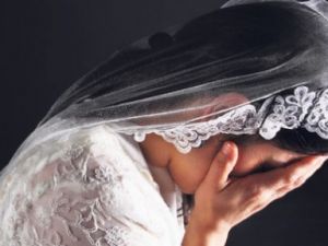 8 yaşındaki çocuk gerdekte öldü!