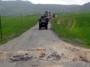 ASKERİ KONVOYA ATEŞ AÇILDI ÇATIŞMA ÇIKTI