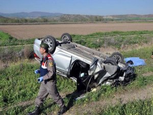 FECİ KAZADA 2 ÖLÜ, 2 YARALI