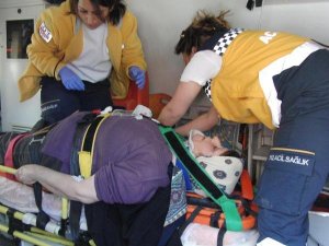 MUĞLA'DA TIR DEHŞETİ 3 YARALI