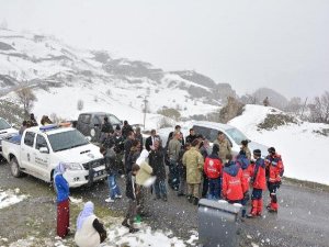 9 ÇOBAN 1800 KOYUNLA BİRLİKTE KAYBOLDU