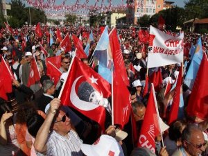 KILIÇDAROĞLU BALIKESİR'DE ONBİNLERE KONUŞTU