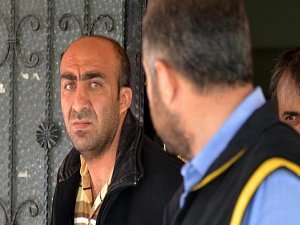 16 YAŞINDA KIZA PARKTA TACİZ İDDİASI İLE YAKALANDI