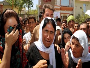 IŞİD 300 EZİDİ REHİNEYİ İNFAZ ETTİ