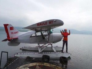 SAPANCA GÖLÜNE İLK DENİZ UÇAĞI İNDİ