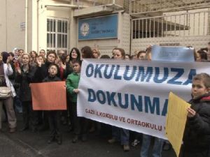 "Okuluma Dokunma" Protestosu