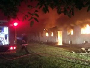 SİLİVRİ'DE FABRİKA YANGINI 1 İTFAİYE ERİ ŞEHİT