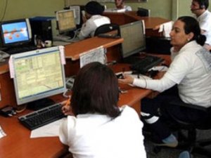 KAŞIKLA VERİP, KEPÇEYLE ALIYORLAR!