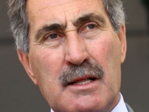 Ertuğrul Günay'a Meclis'de Müdahale