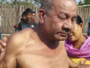 'Tecavüzcü' politikacıya linç girişimi!