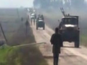 Muhalifler hava, üssü, ele geçirdi