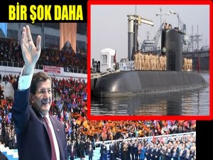 DAVUTOĞLU'NA BİR ASKER ŞOKU DAHA