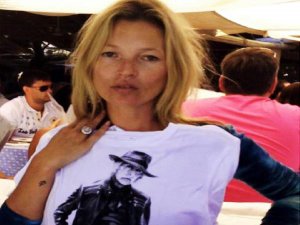 KATE MOSS  BODRUM'DA OLAY ÇIKARMIŞ
