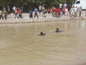 IRMAK KENARINDA PİKNİK FACİASI 3 ÖLÜ