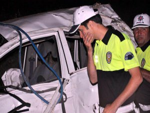 ELAZIĞ'DA FECİ KAZA 1 ÖLÜ 3 YARALI