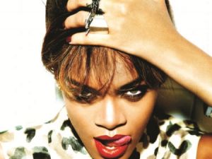 Rihanna Türkiye'ye Geliyor