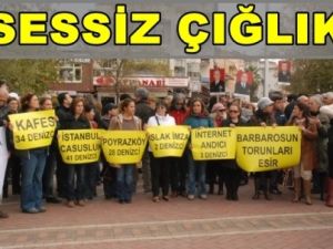 'TSK Korkutularak Türkiye Dönüştürüldü!'