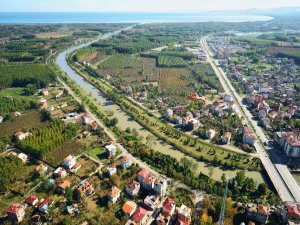 AKP'Lİ BELEDİYE BAŞKANI AKP'YE İSYAN ETTİ