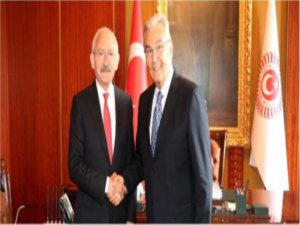 CHP'DE KAFA KARIŞTIRAN BAYKAL ADAYLIĞI