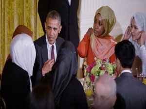 OBAMA'NIN İFTARI YANDAŞA DERT OLDU