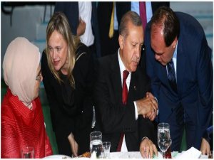 ERDOĞAN İSTEDİ O YİNE BAŞKAN