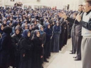 İlkokullarda bu çağrı dağıtılıyor: Cennet için çocuklarınızı...