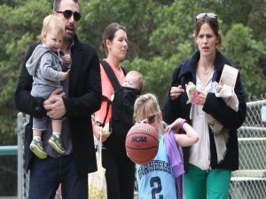 ÜNLÜ ÇİFT BOŞANIYOR