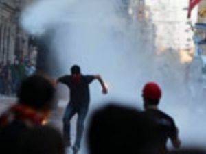 Taksim'de yenen biber gazı oruç bozar mı?