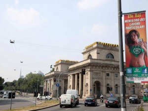 TÜRK TRANSSEKSÜEL İTALYA’DA YİNE GÜNDEME OTURDU