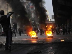 Protestoculara ateş açıldı: 10 yaralı