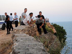 ALKOL ALIRKEN FALEZLERDEN DÜŞÜP ÖLDÜ